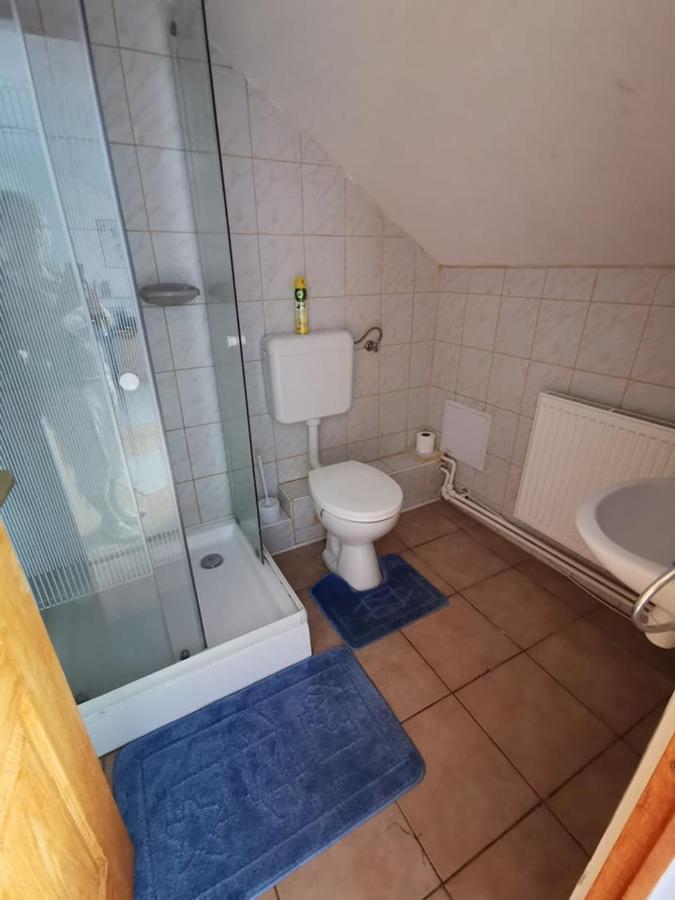 Hotel Kis Rigo Vendeghaz Salgótarján Exteriér fotografie
