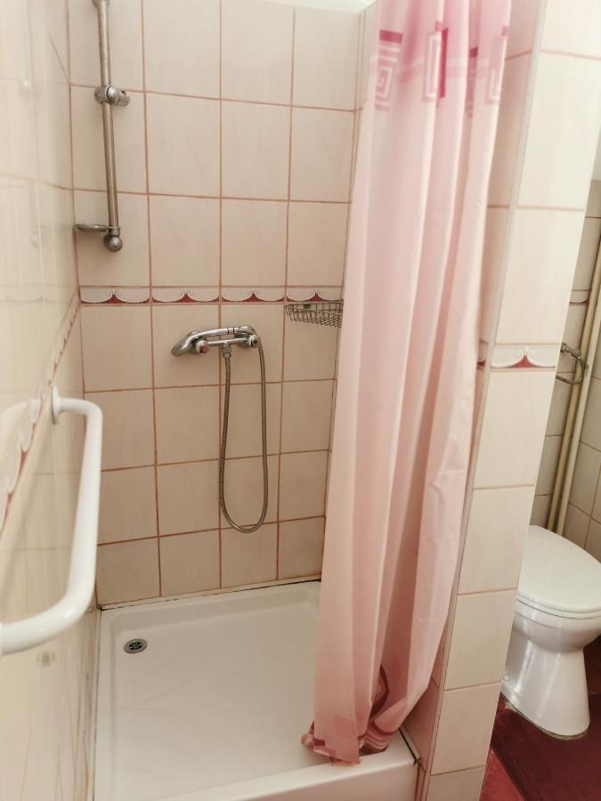 Hotel Kis Rigo Vendeghaz Salgótarján Exteriér fotografie