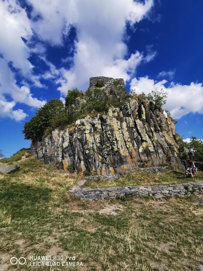 Hotel Kis Rigo Vendeghaz Salgótarján Exteriér fotografie